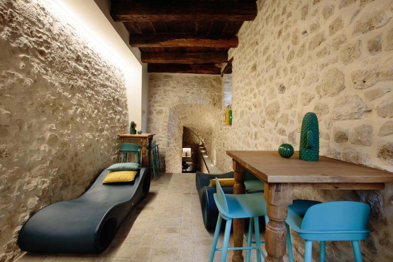Palazzo Cannavina Suite & Private Spa Campobasso Extérieur photo
