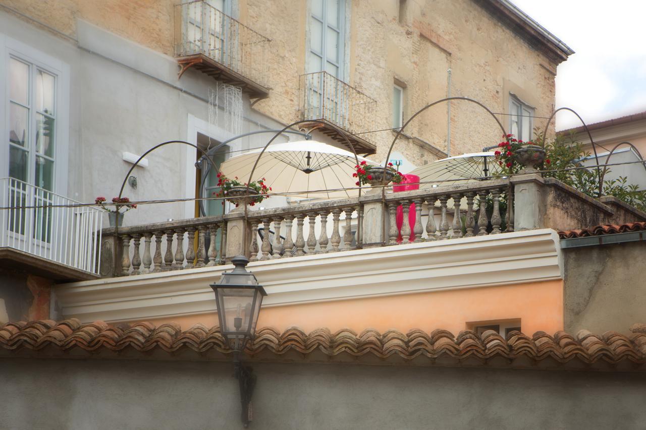 Palazzo Cannavina Suite & Private Spa Campobasso Extérieur photo